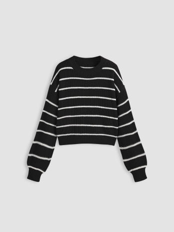 Randig Stickad Tröja Med Rund Hals