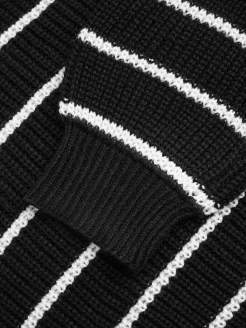 Randig Stickad Tröja Med Rund Hals