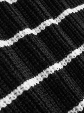 Randig Stickad Tröja Med Rund Hals