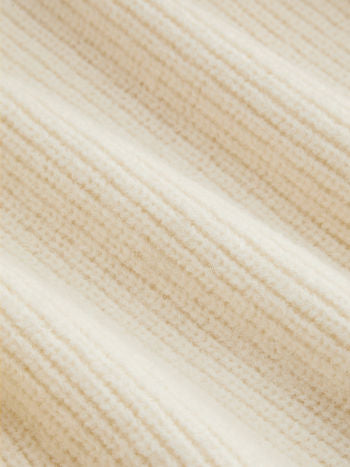 Stickad Croptopp Med Blomsterbroderi