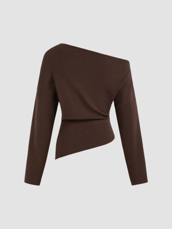 Stickad Långärmad Topp Med Asymmetrisk Hals Och Rynk