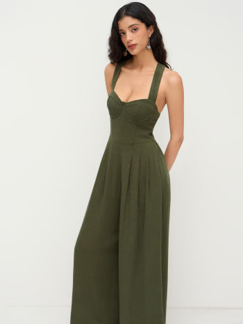 Linblandad Plisserad Jumpsuit Med Fyrkantig Hals Och Korsdetalj