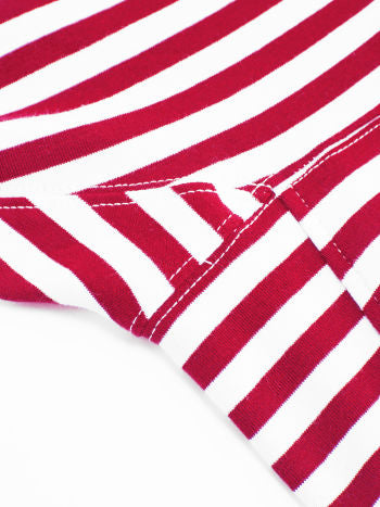 Randig Topp Med Markerad Midja